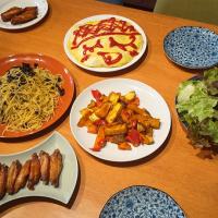 今日の晩御飯
昨日の余ったアヒージョのOILを使ってジャコと韓国のりのパスタとか(*^^*)

毎日毎日作るのそんなに苦じゃないのかも…💧仕事してご飯作って家事してって方が大変やから今はゆっくりご飯作れるなー
